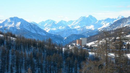 sestriere tra i boschi